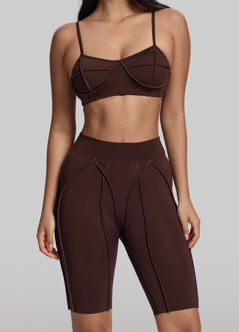 Adoptés par nos clientes Déjà adoptés par +1000 femmes — effet sculptant garanti